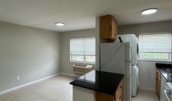 2301 FARRINGTON Ave 03-301, Alexandria, VA 22303