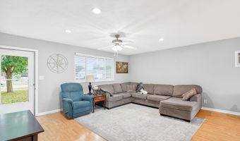 206 Shannon Dr, Anna, OH 45302