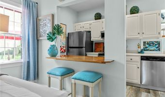 97 Narragansett Ave C4, Newport, RI 02840