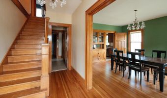 804 6th Ave, Alton, IA 51003