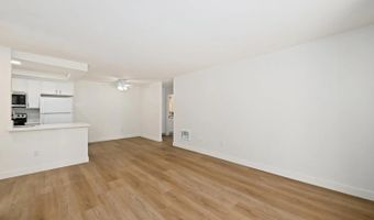 432 Edgehill Ln 145, Oceanside, CA 92054