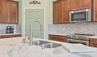 3344 Apple Blossom Dr, Alva, FL 33920