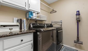 3297 Meadow Crest Pl, Escondido, CA 92027