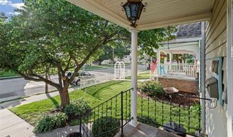 1807 State St, Alton, IL 62002