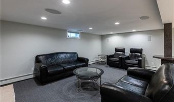 5 Colony Dr, Johnston, RI 02919