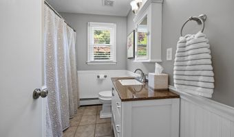 253 Sperry Rd, Bristol, CT 06010