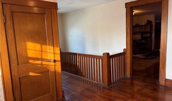 2031 Ridgewood Ave, Alliance, OH 44601