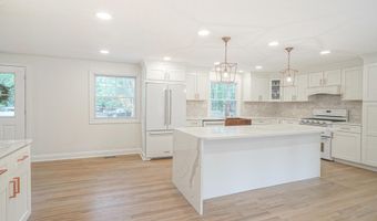 39 RED OAK Trl, Medford, NJ 08055