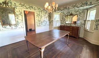 950 Merriman Rd, Akron, OH 44303