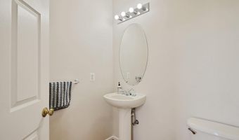 22529 WELBORNE MANOR Sq, Ashburn, VA 20148