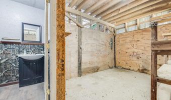 1318 John Riley Barnhill Rd, Baker, FL 32531