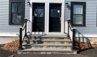 88 Reed St, Warwick, RI 02886