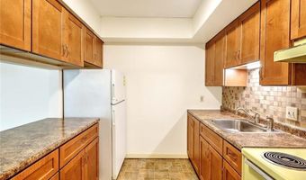 400 Narragansett Pkwy A-3W, Warwick, RI 02888