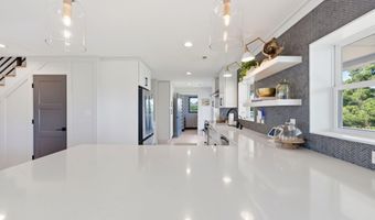 3736 Janiero Rd, Arapahoe, NC 28510
