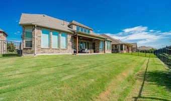 2419 Resort Dr, Heath, TX 75126