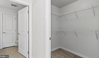 8300 WISCONSIN Ave 1B-1-433, Bethesda, MD 20814