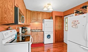 3865 Wahtomin Trl NW, Alexandria, MN 56308
