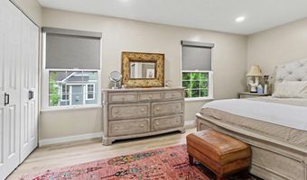 592 S 7th St, Ann Arbor, MI 48103