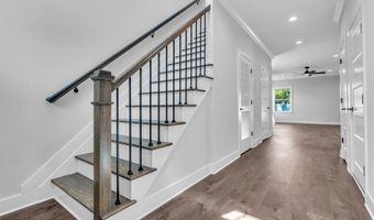 512 Seaman Ave, Beachwood, NJ 08722