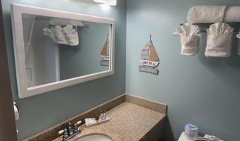 602 W Fort Macon Rd 242, Atlantic Beach, NC 28512