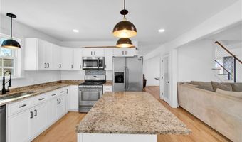 40 Rosner Ave, North Providence, RI 02904