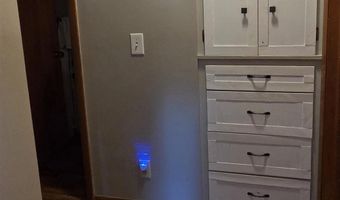 507 3rd Ave, Ackley, IA 50601