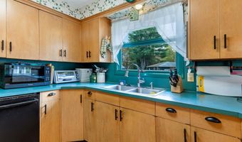 53 Hampton Ave, Auburn, ME 04210