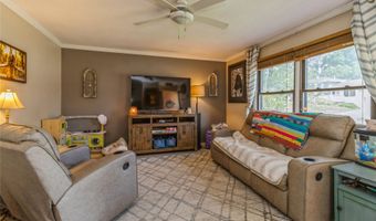 1002 3rd St SW, Altoona, IA 50009