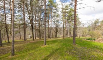 7410 Red Tail Dr, Bloomfield, NY 14469