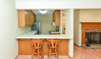 1325 Farmington Ave 13, Bristol, CT 06010