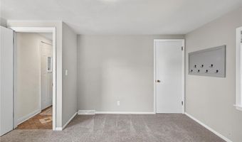 319 Polk St, Anoka, MN 55303