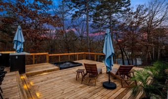 3 Deerhurst Ln, Bella Vista, AR 72714