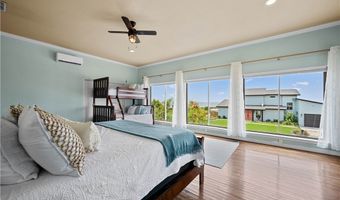 214 Bayview Dr, Aransas Pass, TX 78336