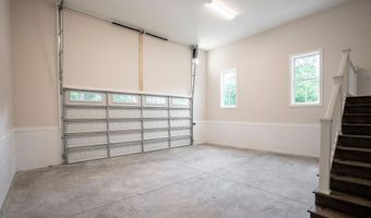 104 Banksia Rd, Aiken, SC 29803