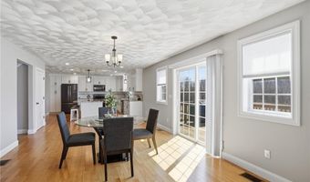 1268 Central Ave, Johnston, RI 02919