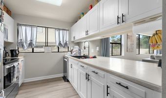 92-1354 Kikaha St, Kapolei, HI 96707