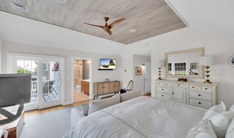 40 Karge St, Bay Head, NJ 08742