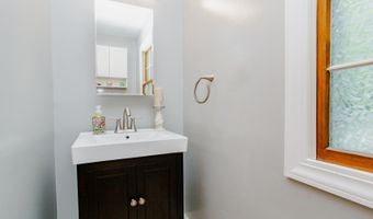 722 N Mavis Ln, Addison, IL 60101