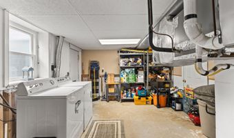8 Stackpole Cir, Bourne, MA 02532