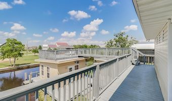 5076 Utah St, Bay St. Louis, MS 39520