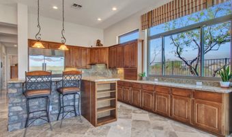 3220 W FEATHER SOUND Dr, Anthem, AZ 85086