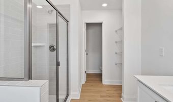 165 Mill Ctr 202, Athens, GA 30606