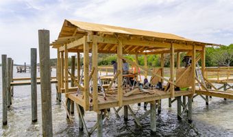 8042 Mariners Lndg, Awendaw, SC 29429