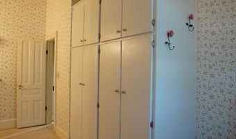 1205 N Main, Abbeville, SC 29620