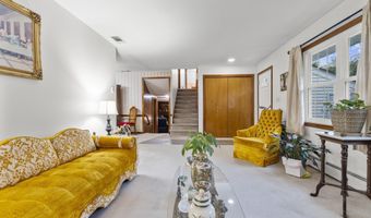 355 W Avon Rd, Avon, CT 06001