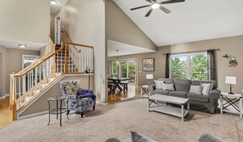 1044 Bicentennial Pkwy, Ann Arbor, MI 48108