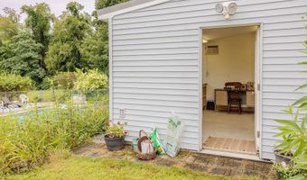 458 Bonnyvale Rd, Brattleboro, VT 05301