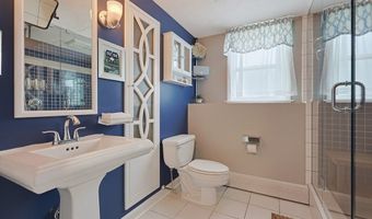 460 Richardson Ave, Attleboro, MA 02703
