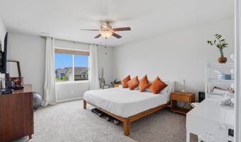 725 17th St SE, Altoona, IA 50009
