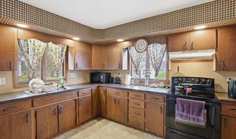 720 W Monroe St, Ainsworth, IA 52201